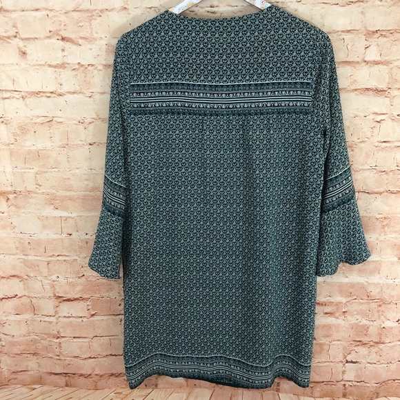 Madewell Bell Sleeve Silk Shift dress - Picture 7 of 7